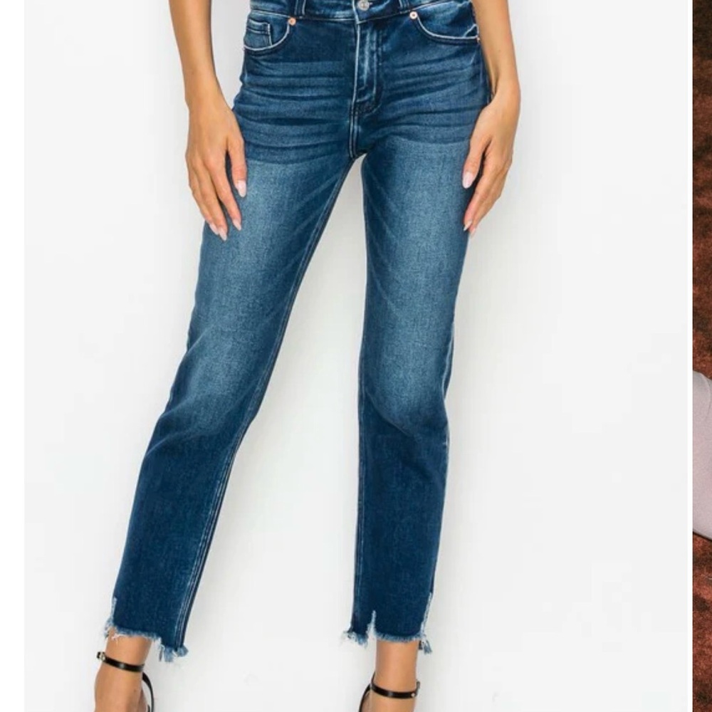 Artemis Nova Distressed Blue High Rise Straight Leg Jeans Size 9/28